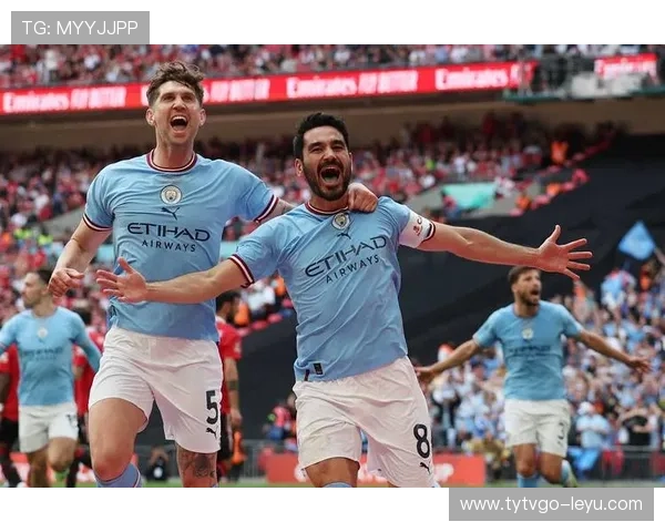 曼城百年沉浮：从足总杯到英超，30年辉煌与20年坎坷历程